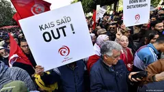 هل هذه انتفاضة في تونس على الرئيس قيس سعيد؟