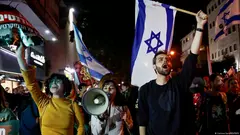 احتجاجات في تل أبيب ضد إصلاح قضائي تبنته الحكومة.