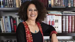 الكاتبة الفلسطينيّة البدويّة شيخة حليوى.