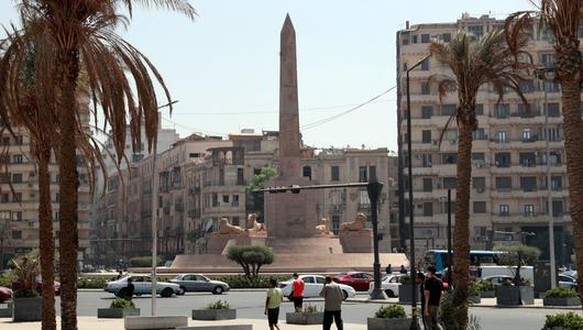 Dieses Foto wurde am 24. August 2023 aufgenommen und zeigt einen Blick auf den Tahrir-Platz in der Innenstadt von Kairo, Ägypten.